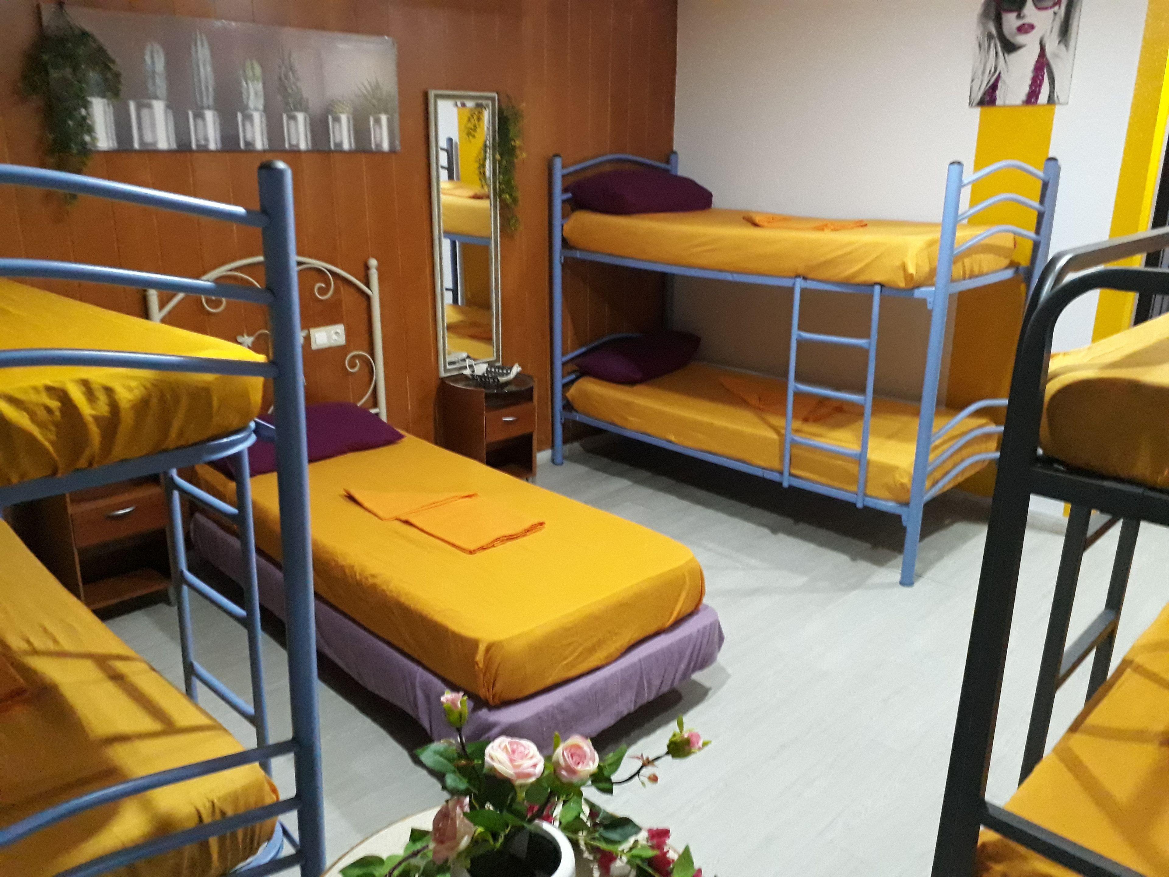 Hostal Mayor - Alicante — Fotos 1